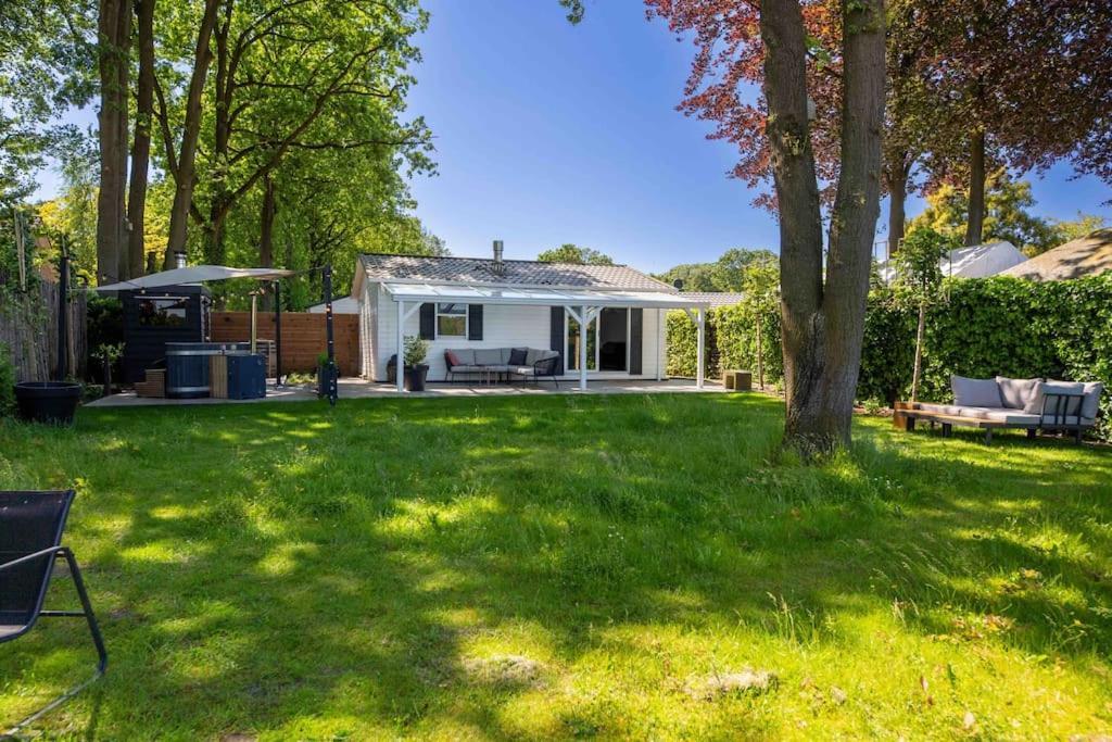 86, Bed & Outdoor Wellness - Sauna, Hottub, Icebath & Outdoor Shower Included! Oisterwijk Exterior photo